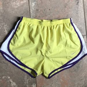 Yellow/Purple Nike Tempo